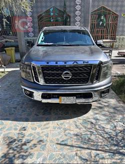 Nissan Titan